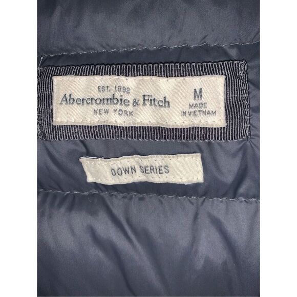 Abercrombie & Fitch Down Series Lightweight Puffer Jacket - Picture 6 of 10